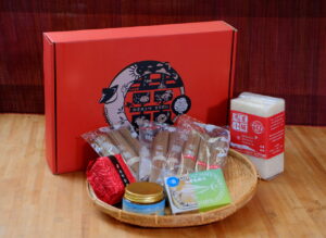 THƯỞNG HƯỚNG ĐÀI ĐÔNG(饗嚮台東)